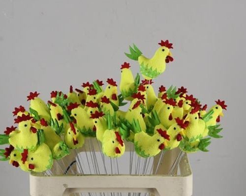 Stick Easter Chicken Yellow - Decoratiemateriaal (h%)